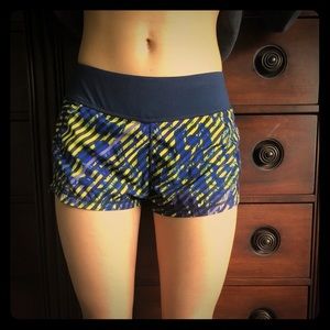 Athleta running shorts xs